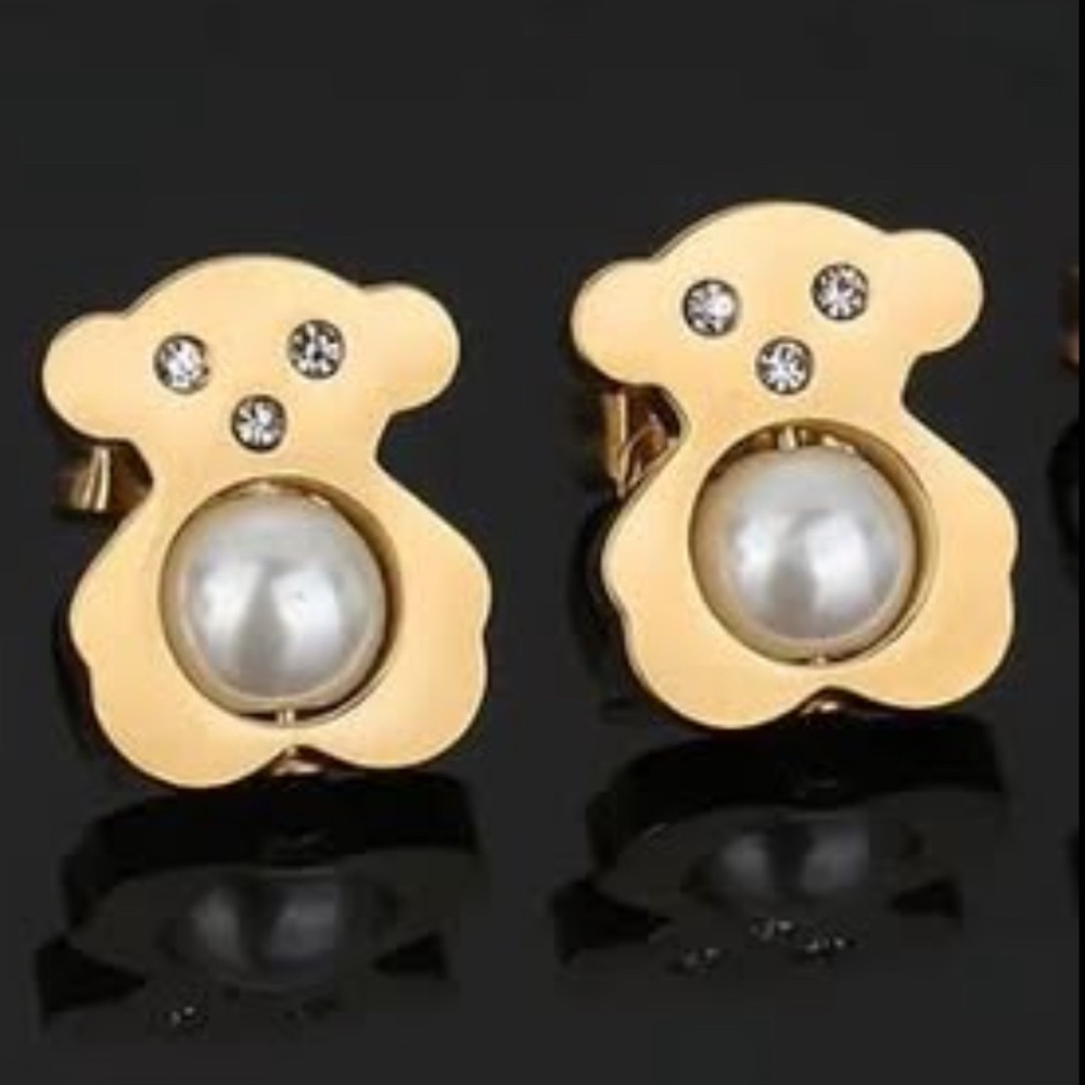 Tous style 18k Gold Plated Bear Stud Earrings with mother Pearls